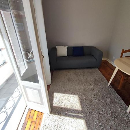 Lisbon Traditional T2 With Balcony In Damaia, Lisbon Amadora Ngoại thất bức ảnh